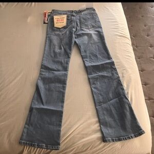 New Women’s Angel Kiss jeans   Size 5